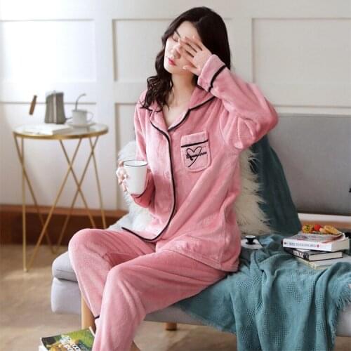 New Winter Pajamas Women Flannel Warm Pajamas Coral Fleece Women Leisure Sleepwear Long-Sleeved Nightwear Turn-down Collar