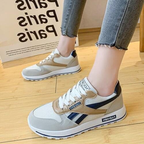 Women Casual Shoes Fashion Breathable Walking Mesh Flat Shoes Sneakers Women 2021 Gym Vulcanized Shoes White Female Footwear