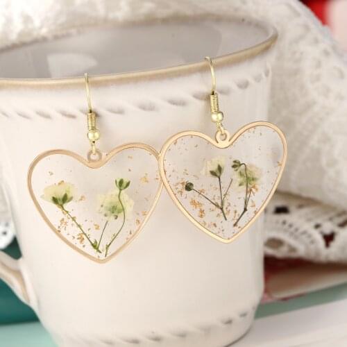 ZOSHI Love Heart Pendant Earrings for Women Transparent Dried Flowers Dangle Earrings Girls Fashion Earrings Party Jewelry
