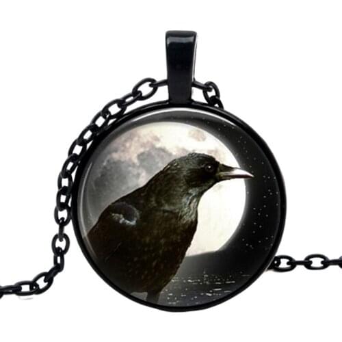 2019 Fashion Charm Full Moon Crow Round Pendant Necklace birds black night sky Necklaces animal women statement Handmade chain