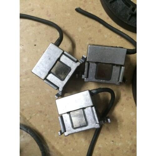 AK 12 1024 16S09-75 encoder , used in good condition . 80% appearance new , good working , free shipping885