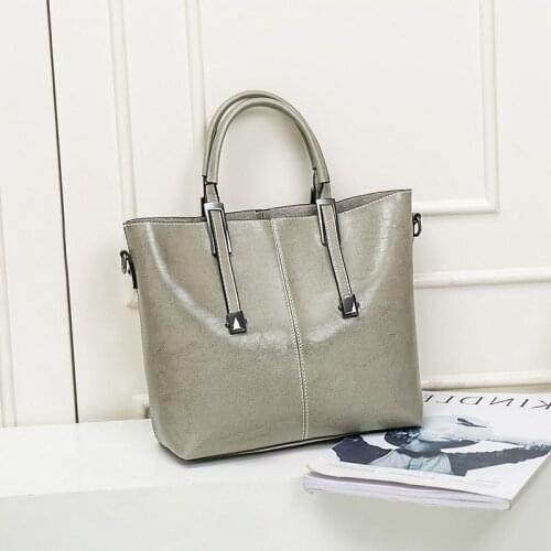 Large Capacity Bag New Style PU Leather Female Messenger Retro Casual Shoulder Portable Temperament Bag Solid Color Stitching