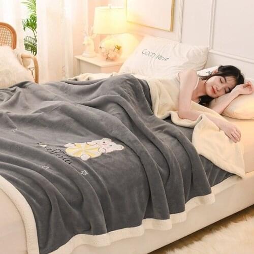 Winter Coral Blanket Quilt, Sofa/Bed/Airplane Travel Blanket, Large Covered Blanket, 230cm x 200cm, Home Textiles