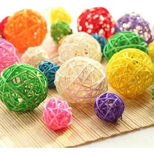 Rabbit Small Pet Hamster Chewing Toy Small Pet Cleaning Teeth Natural Wooden Ball Small Pet Molars Entertainment Toys