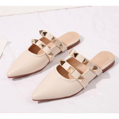 Fashion Rivet Pointed Toe Mules Shoes Women Outdoor Slippers Slip On Flat Casual Slides Black Slipper Sandal Mujer 2021 Footwear