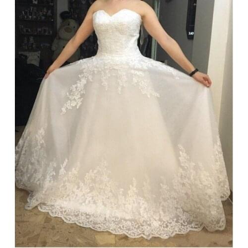 E JUE SHUNG New Sweetheart Wedding Dresses Sleeveless Lace Appliques Ivory Lace Up Back Princess Wedding Gowns Vestido De Noiva
