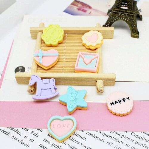 10pcs/lot Creativity Cartoon plastic cake biscuit Ornament Accessories DIY Craft Supplies Decoration materials