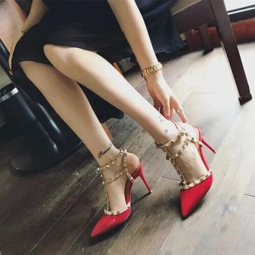 Classics Sexy Nude Red High Heels Rivet Bohemian Sandals Women Stiletto Pointed Toe Pumps Luxury Designer Gothic Party Shoes New