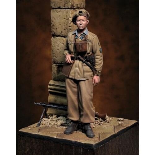 1/35 Resin Model Figure GK , No Base , Unassembled and unpainted kit