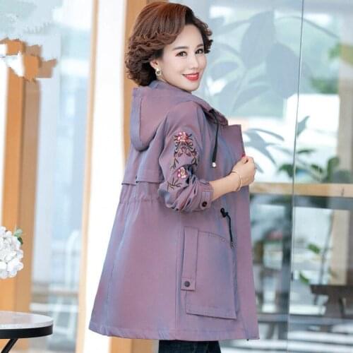 Fashion Plus Size Jacket Women Hooded Clothes Spring Autumn Long Sleeve Embroidery Casual Windbreaker Loose Coat Female H1322