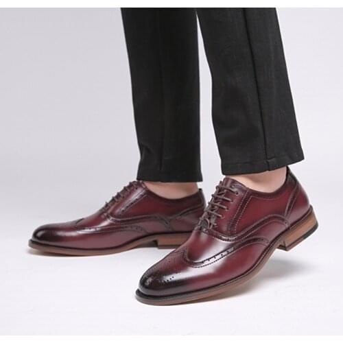 High Quality Men Genuine Leather Shoes Brogue Shoes Round Toe Formal Oxfords Shoes Business Office Shoes Wedding Groom Shoes