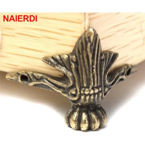 8PCS NAIERDI 40x30mm Antique Wood Box Feet Leg Corner Protector Triangle Rattan Carved Decorative Bracket For Furniture Hardware