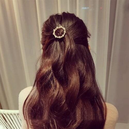 Womens Pearl Rhinestone Letter Hair Clip Bling Barrettes Fashion Accessories for Gift Party Hairpin