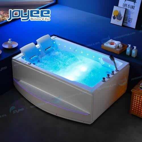 JOYEE Two People Pure White Acrylic Lay Z Spa Indoor Corner Jacuzzi Whirlpool Massage Bathtubs with Artificial Stone Step