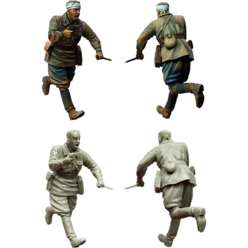 1/35 Soviet commander in fight. WW2, Resin Model Soldier GK, military themes, Unassembled and unpainted kit