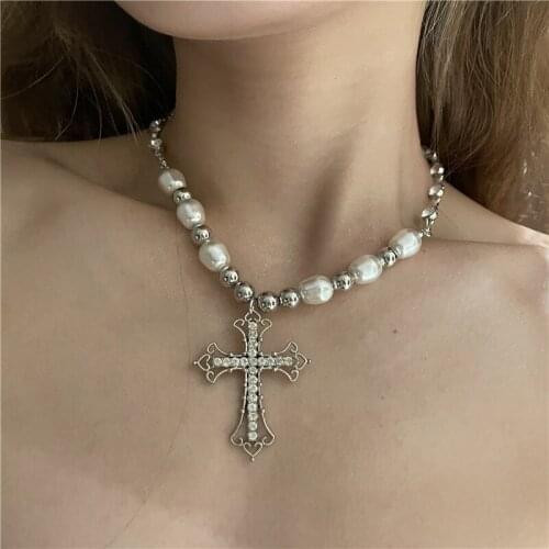 Ruiyi Gothic Pendants