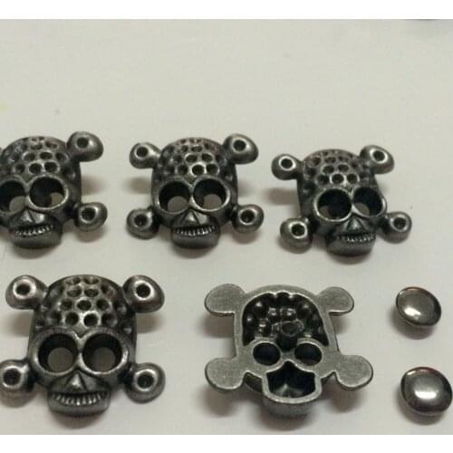 50PCS 17X19MM Antique Silver Cross Bone Skull Head Studs Rivet Punk Spike Shoes Belt Bag Bracelets Accessories Leather Craft