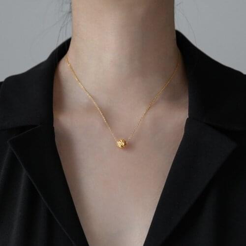 YUN RUO 2020 European Yellow Gold Color Engraved Ball Pendant Necklace Woman Jewelry Fashion Titanium Steel Accessory Never Fade