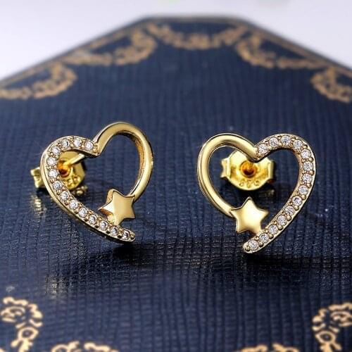 Huitan Minimalist Love Stud Earrings Hollow Out Heart Design Stylish Earrings for Women Gold Color Versatile Female 2021 Jewelry