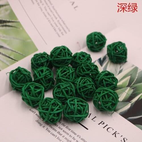 1PCS/3cm Dark Green Christmas Rattan Ball Decorative Stakes & Wind Spinners Yard Planter ColorfulStakes Indoor and OutdoorDecor