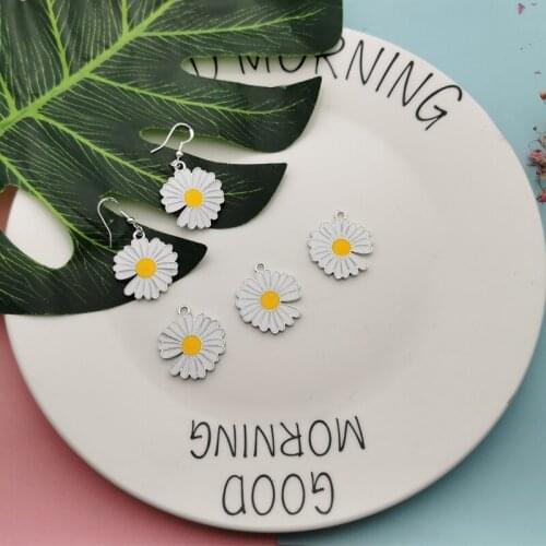10pcs/pack Daisy Sun Flower Double Face Oil Drop Enamle Charms Metal Silver-color Earring DIY Fashion Jewelry Accessories YZ755
