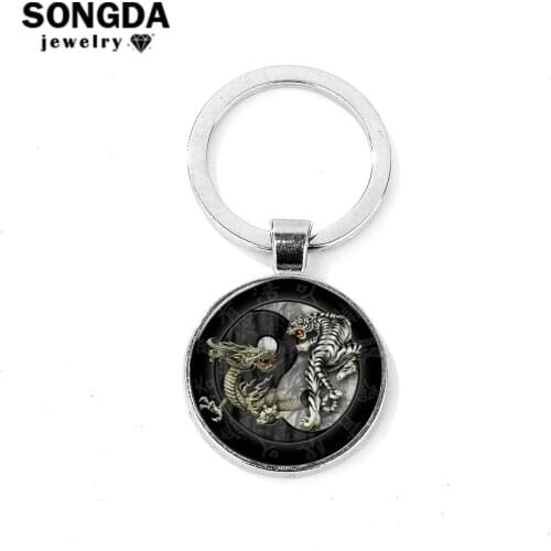 SONGDA Mighty Dragon & Tiger Key Chain Men Retro Art Tai Ji Yin Yang Ancient Symbol Glass Cabochon Round Pendant Key Ring Holder