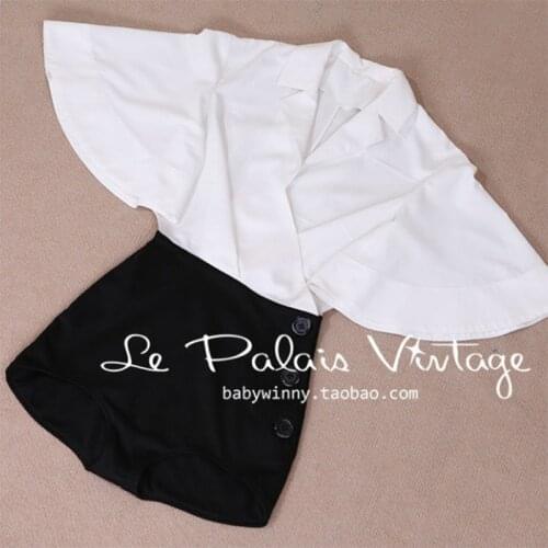 Le Palais Vintage limited all-match Retro Black and white trumpet sleeves shirt bag hip Siamese pants shorts jumpsuit