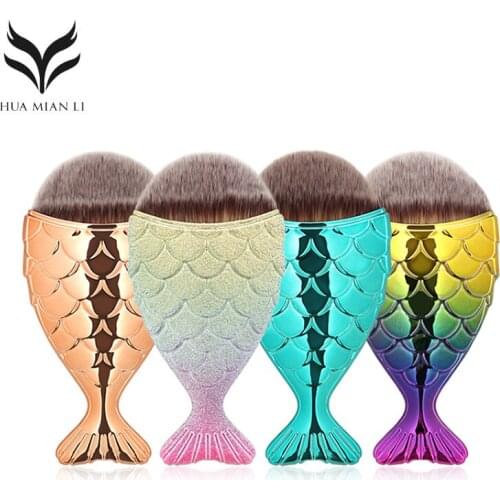 Single Mini Mermaid Makeup Brush Fish Tail Shape Facial Foundation Powder Contour Blush Brush Portable Beauty Cosmetic Tool