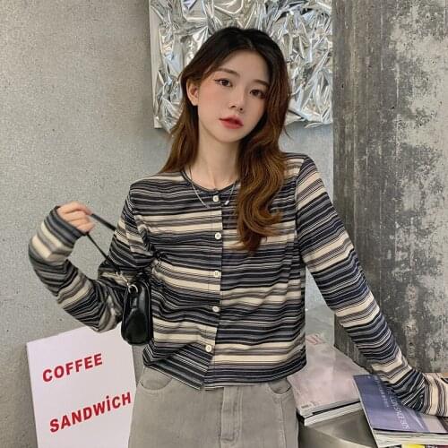 Striped Cardigan Long Sleeved Plus Size Korean Autumn Elegant Fashion Blouses And Tops WomenS Oversize T-Shirt Clothing 2021