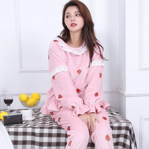 Autumn Winter Ladies Thickened Flannel Nightgown Set With Long Sleeves Lovely Strawberry Sweet Lace Princess Korean Homewear