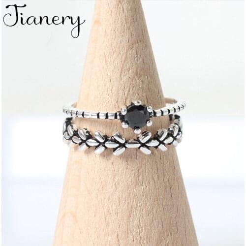 Punk Vintage Black Leaf Rings For Women Boho Female Charms Jewelry Men Antique Knuckle Ring Fashion Party Gift