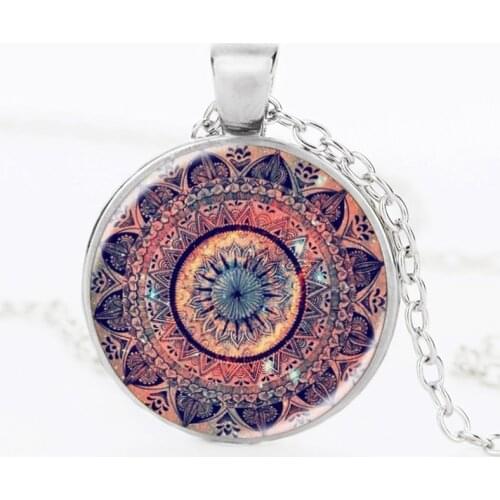 SUTEYI Newest Design Yoga Necklace Art Gift Splendor of Color Kaleidoscope Mandala Necklaces Glass Cabochon Pendant Jewelry