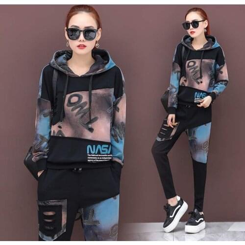 Spring and Summer Sports Ladies Casual Suit 2020 Spring New Hooded Sweater Loose Sportswear Womens Suit Korean Casual Two