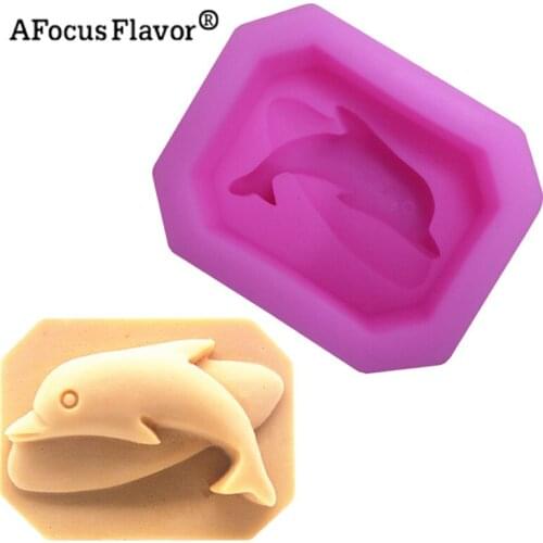 3D Cute Dolphin Shape 1 Pc Silicone Mold Chocolate Biscuit Handmade Stencil Natural Soap Mold Chocolate Kitchen Cake Tools