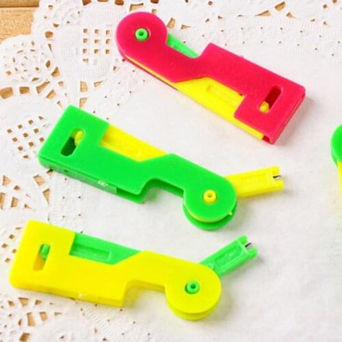 New Sewing Needle Threader Thimble Thread Tool Threader Elderly Guide Needle Easy Device Automatic Thread Sewing Accessories