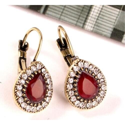 Vintage Turkish Jewelry Red Resin Clip On Earring Ancient Gold Rhinestone Ear Cuff Clip Earrings For Women African Beads Jewelry