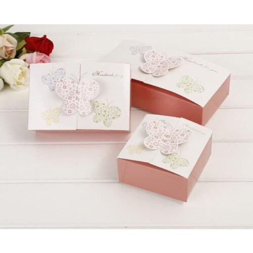 500pcs 4 grains Pink Butterfly Mooncake Box Egg-Yolk Pastry Box Cranberry Cookies Box Wholesale