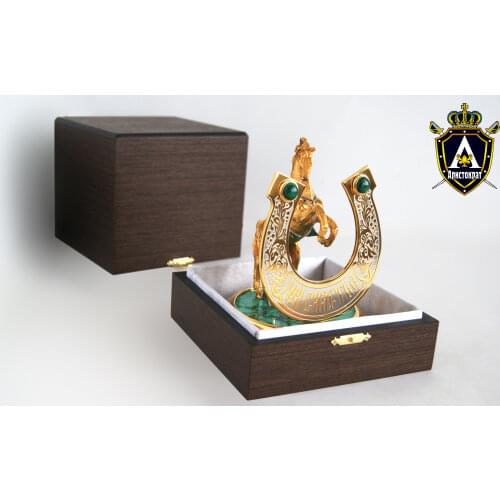 Аристократ Злат Interior Decor Items