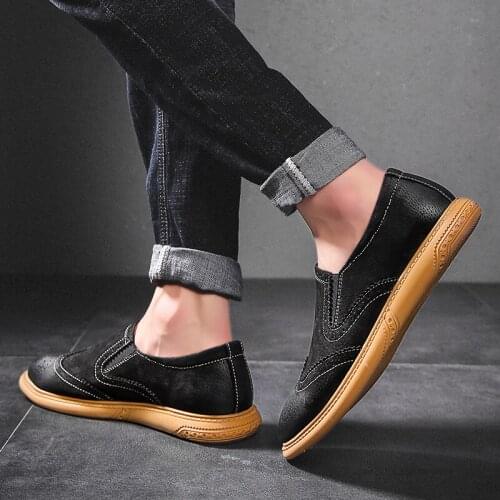 Shoe hot on mens fashion loafers leather para sport slip flat sneakers sapatos masculino for leisure casuales man breathable de