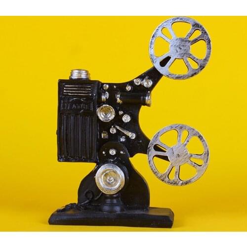 Old-fashioned Home Decor Resin Vitascope Video Recorder Model Small Vintage Statue Ornament for Shelf Bar C1