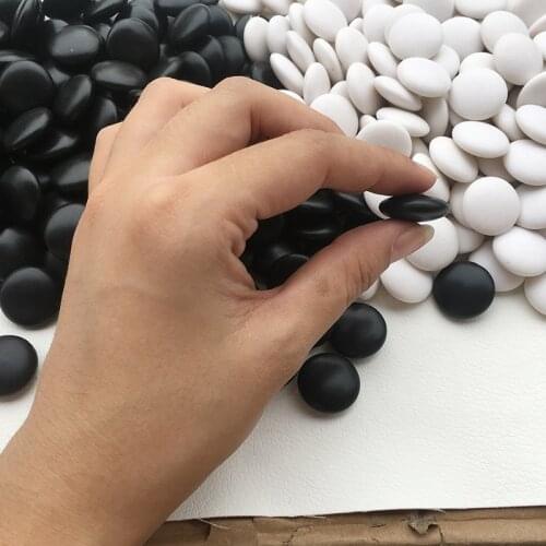 2021 Foreign Trade New Product Melamine Go Chess Piece Double Convex Standard Gomoku Black and White Chess Piece 22mm