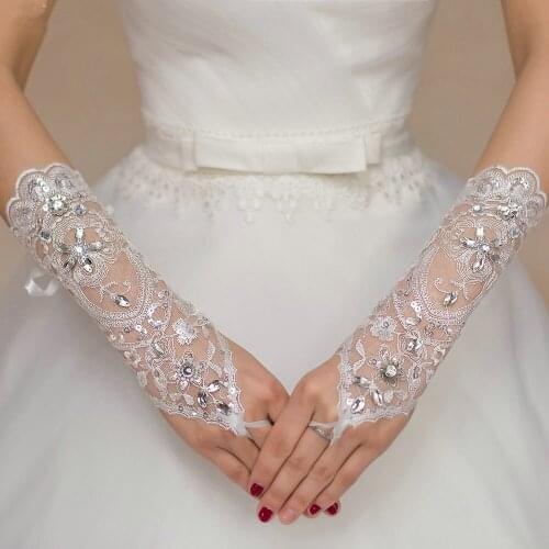 2018 Long Gloves Lace Bridal Gloves Crystal Sequin Luva De Noiva Free Shipping