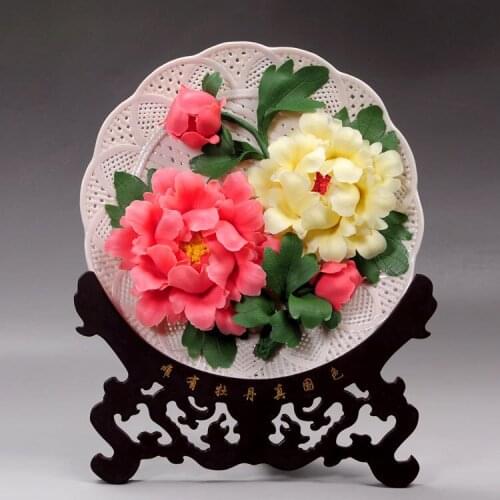 Luoyang peony disk Home Furnishing living room decorative crafts Dehua ceramic carving handicraft decoration plate art collectio
