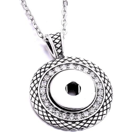 New Snaps Jewelry Rhinestone Metal Snap Button Necklaces 18mm 20mm Snap Pendant Necklace For Women Girls DIY Button Jewelry Gift