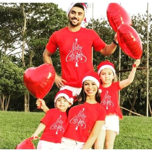 1 Pc Family Matching Christmas T-shirt Festival Clothes Aesthetic Harajuku Dad Mom Kids Red T Shirts Short Sleeve Tees 2020