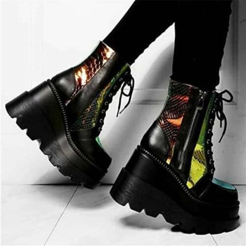 2020 Platform Fashion Autumn and Winter Leather Boots Pine Cake Single Shoes Large Super High-heeled Womens Shoes