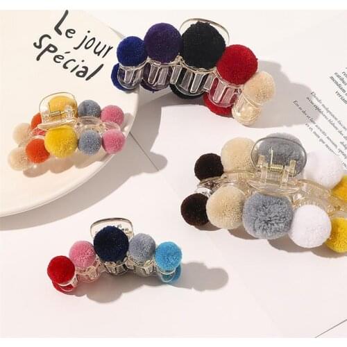 Plastic Hair Claw Clip Pom Pom Large Hair Jaw Clip Hair Catch Clip for Women Hairpin Hair Clips Jewelry Lady Barrette