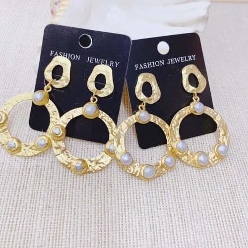 Fashion New Personality Freshwater Pearl Circle Earrings Drop Pave Pearl Circle Dangle Earring Copper 24K Gold Plated 3pairs