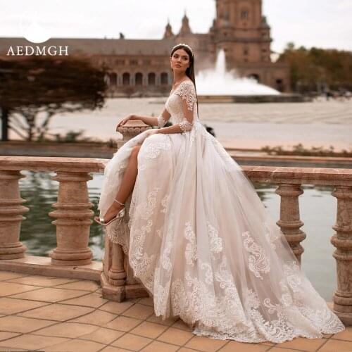 Aedmgh A-Line Wedding Dresses 2021 V- Neck Three Quarter Court Train Vestido De Novia Charming Appliques Empire Robe De Mariee
