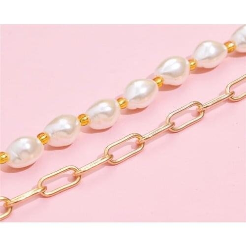 Woogge Vintage Necklaces